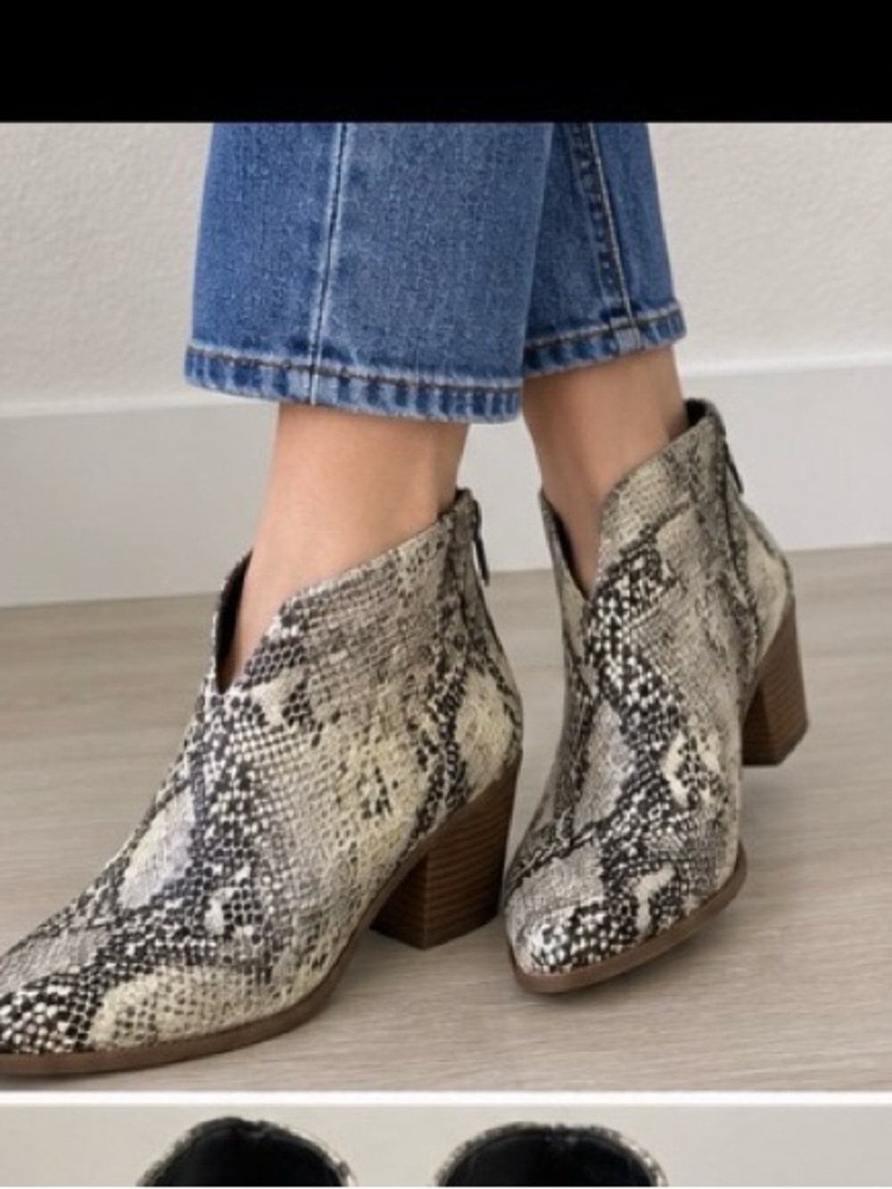 Aqua College Emily Snake Print Leather Waterproof Ankle Boots 9.5